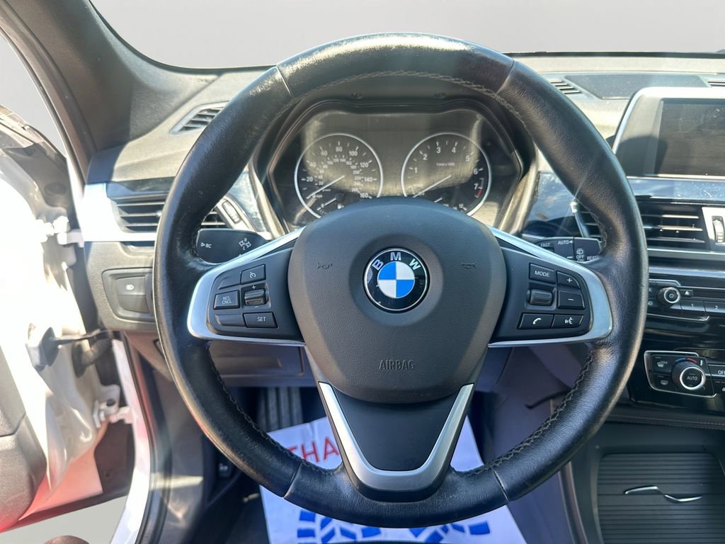 Used 2017 BMW X1 xDrive28i AWD/4WD image 12