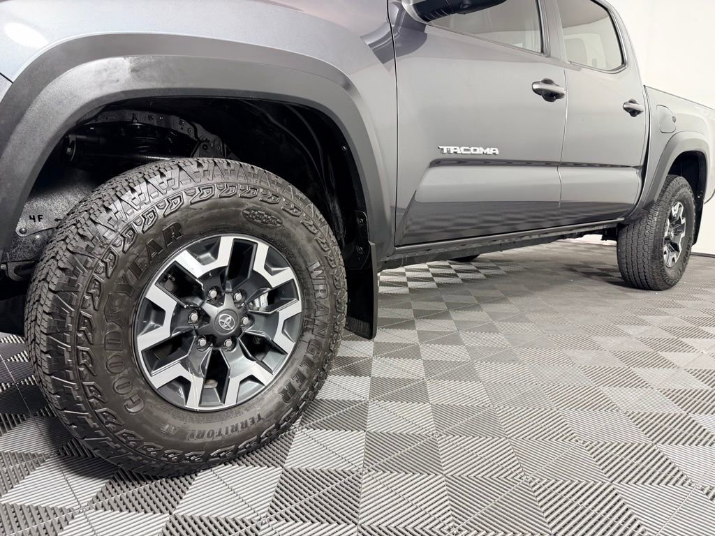 Used 2023 Toyota Tacoma TRD Off-Road w/ TRD Premium Off Road Package image 12