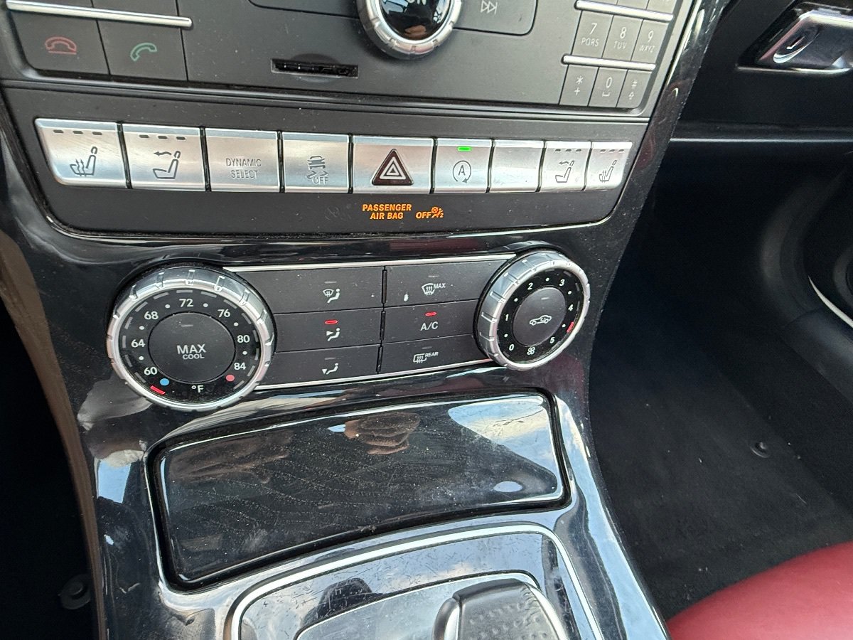 Used 2018 Mercedes-Benz SLC 300 w/ Premium 1 Package image 28