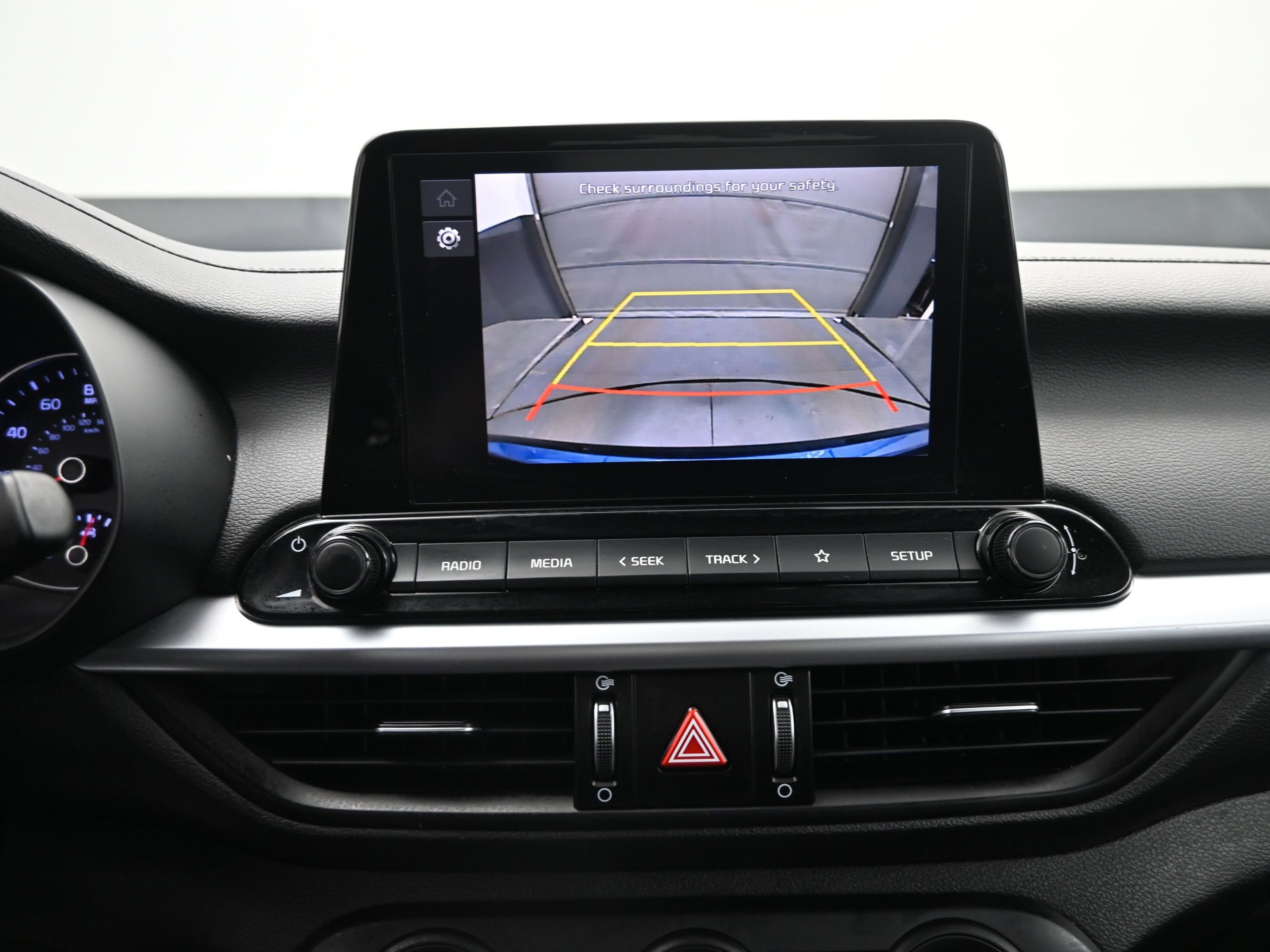 Used 2023 Kia Forte LXS image 19