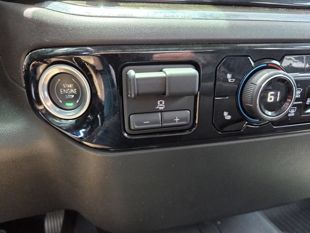 Used 2024 Chevrolet Silverado 1500 RST AWD/4WD image 31