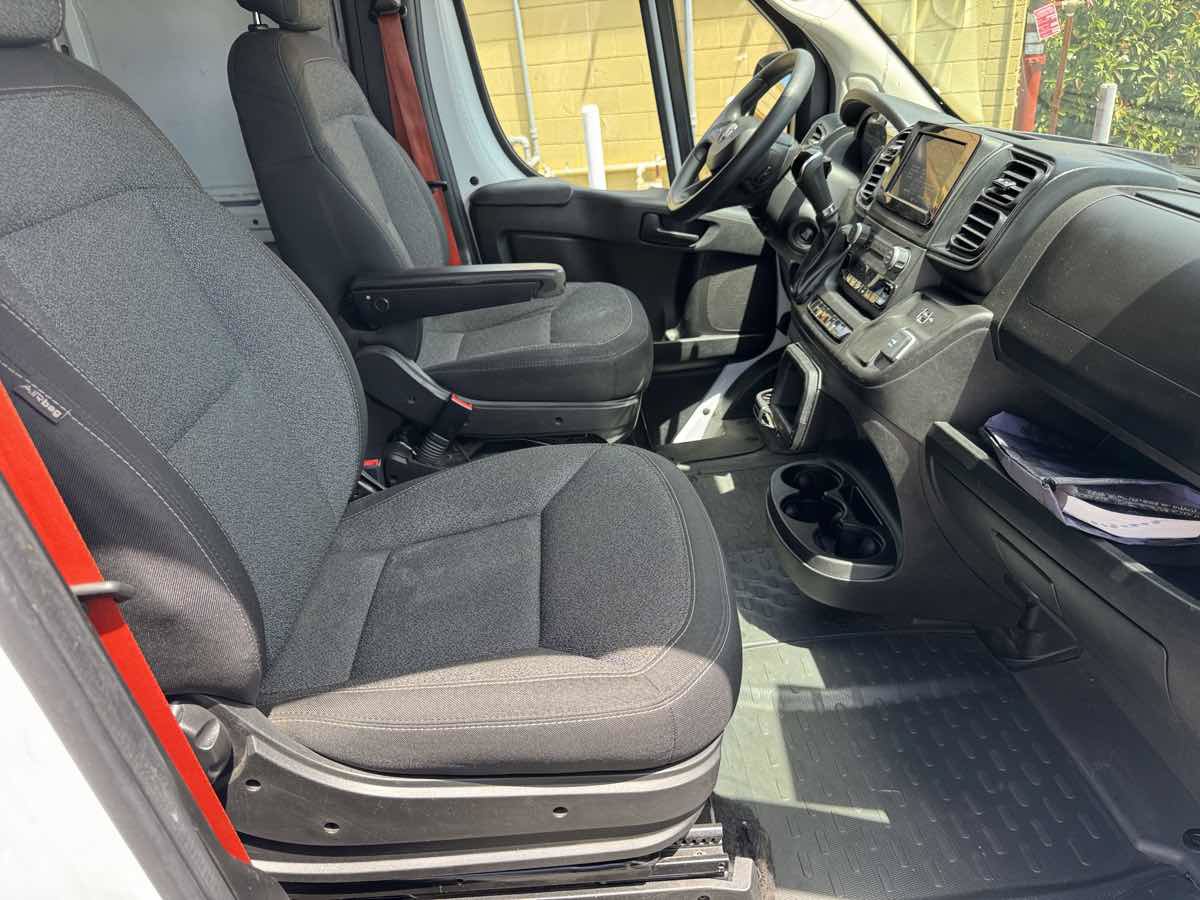 Used 2023 RAM ProMaster 3500 w/ Driver Convenience Group FWD image 16