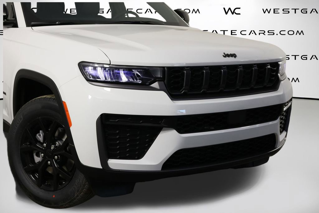 New 2026 Jeep Grand Cherokee Laredo image 49