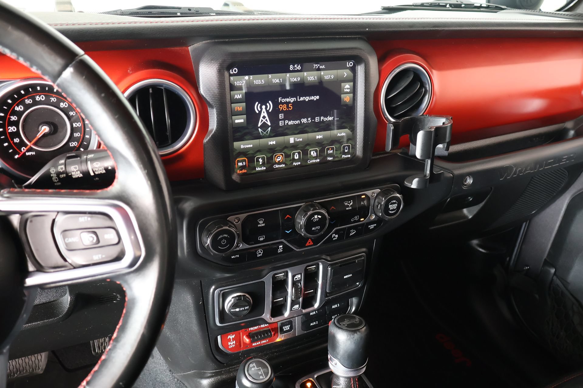 Used 2018 Jeep Wrangler Unlimited Rubicon w/ Dual Top Group AWD/4WD image 5