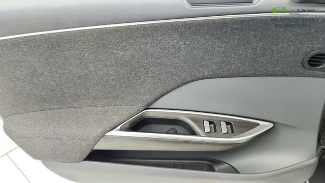 Used 2024 Lucid Air Touring AWD/4WD image 34