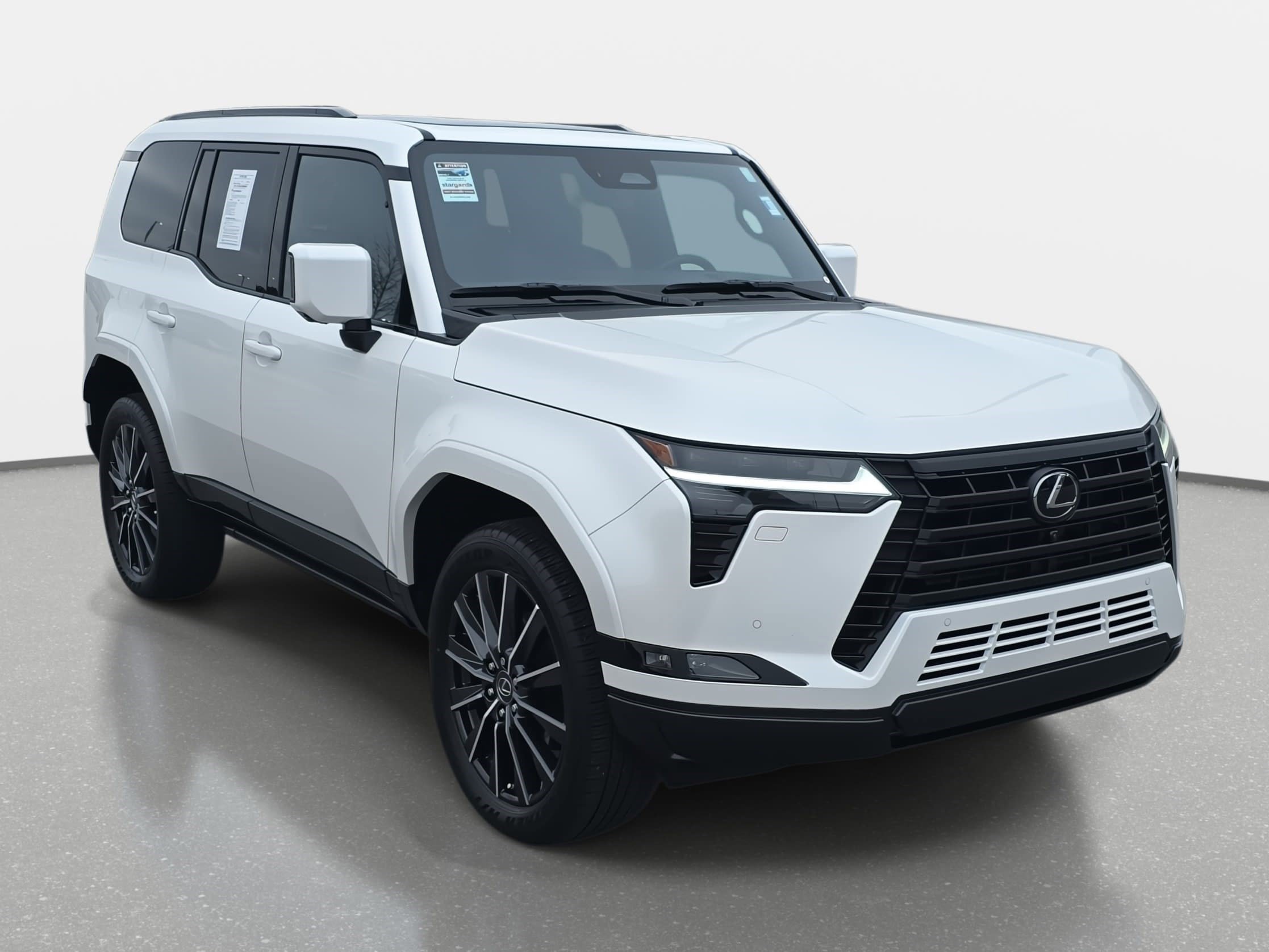 Used 2025 Lexus GX 550 image 3