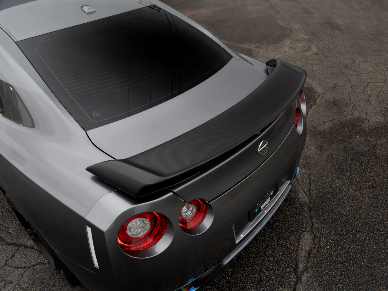 Used 2014 Nissan GT-R Black Edition image 10