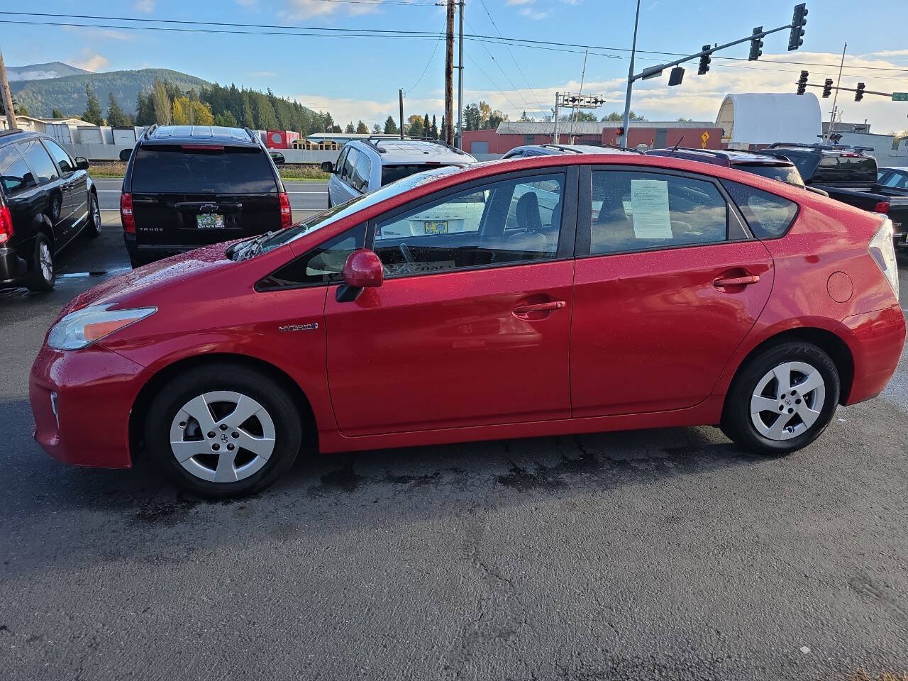 Used 2013 Toyota Prius Two FWD image 6