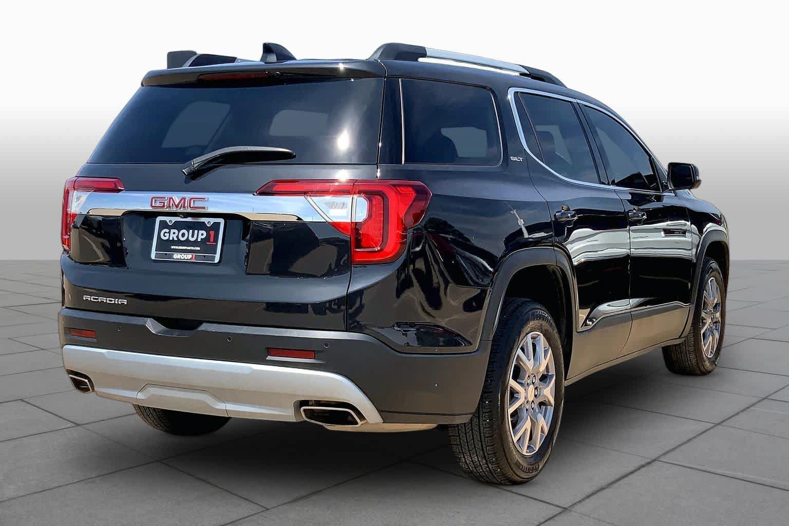 Used 2020 GMC Acadia SLT w/ Driver Alert Package II FWD image 12