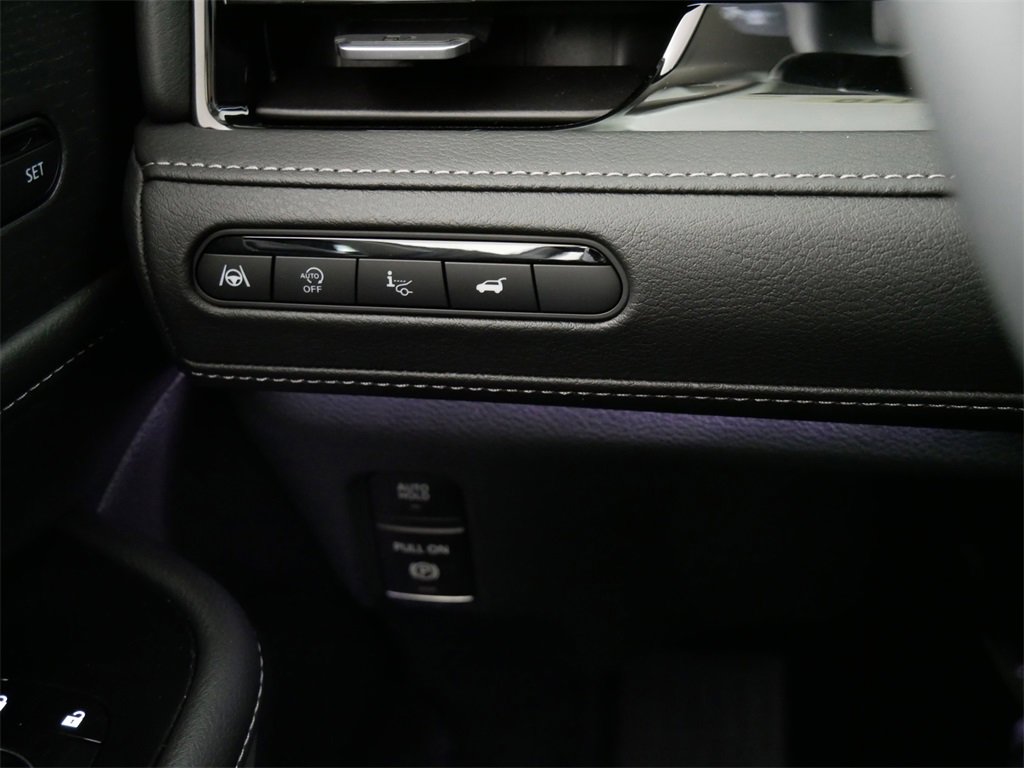 New 2025 INFINITI QX80 Sensory image 22
