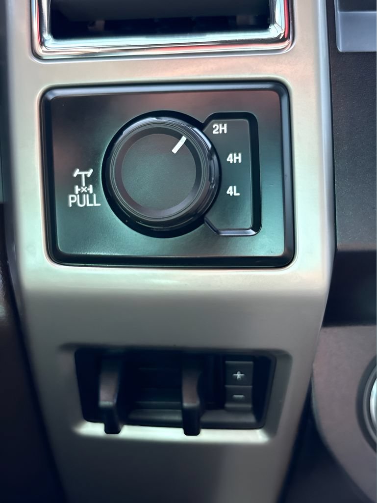 Used 2017 Ford F350 King Ranch w/ Chrome Package AWD/4WD image 28