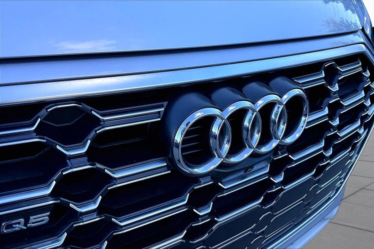 Used 2023 Audi SQ5 Premium Plus w/ Premium Plus Package AWD/4WD image 29