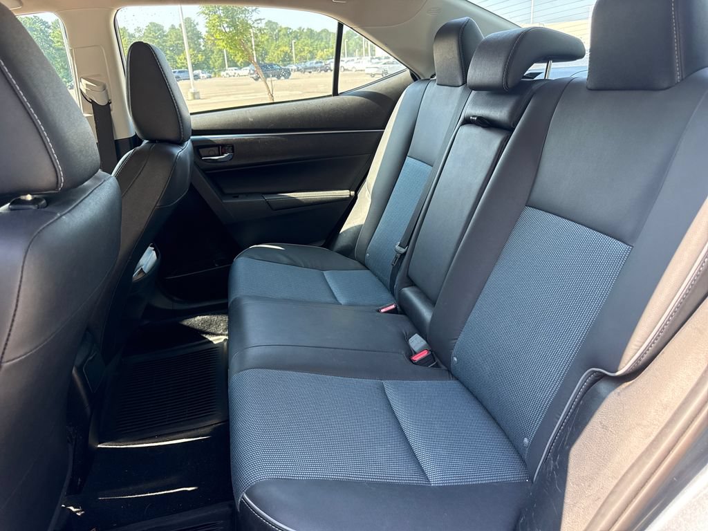 Used 2015 Toyota Corolla S FWD image 31
