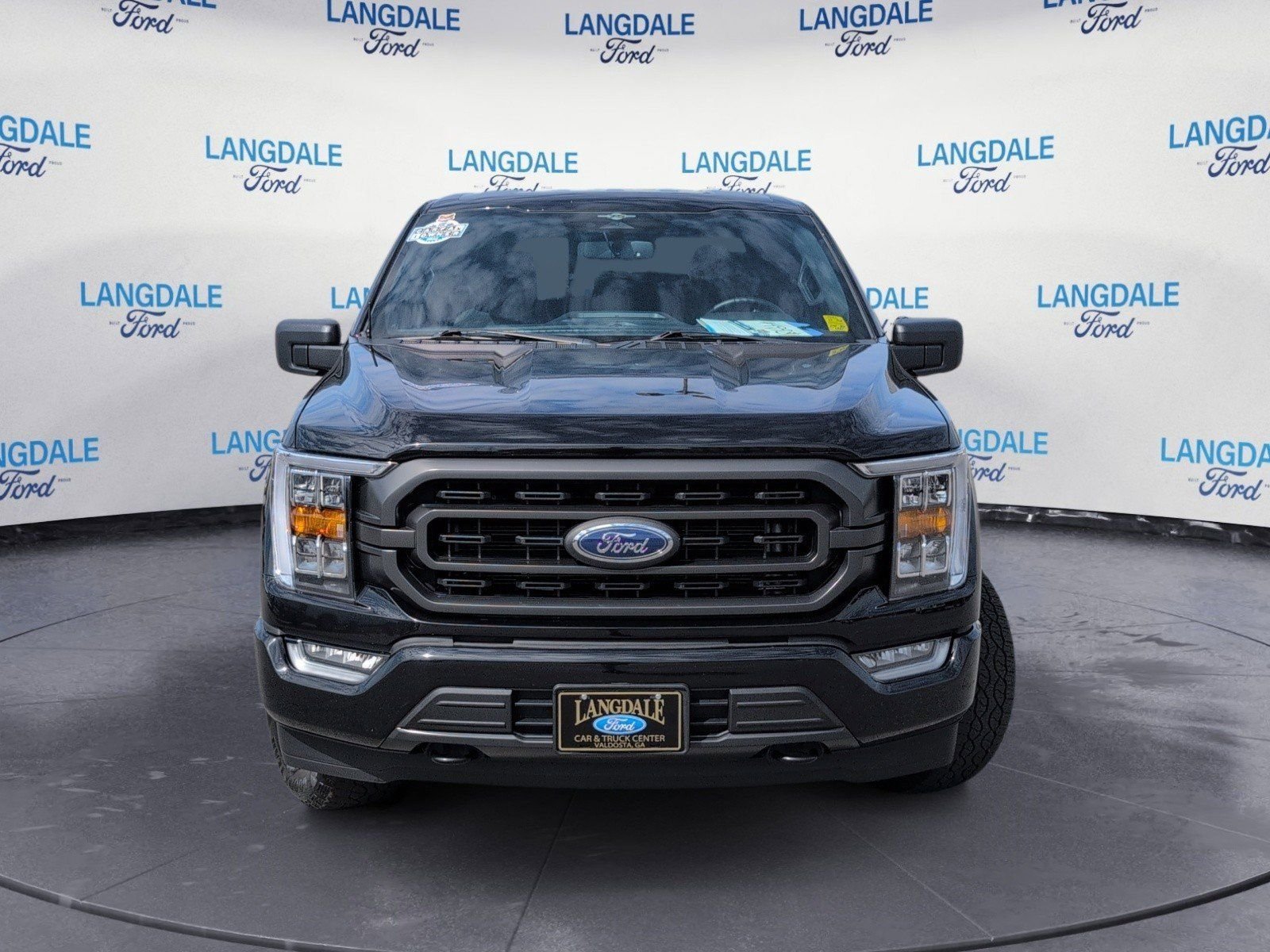 Used 2023 Ford F150 XLT w/ Equipment Group 302A High image 12