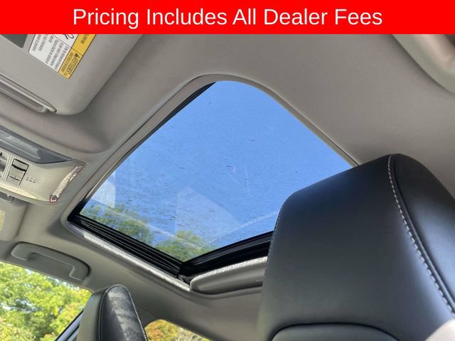 Used 2022 Toyota RAV4 XLE Premium AWD/4WD image 24