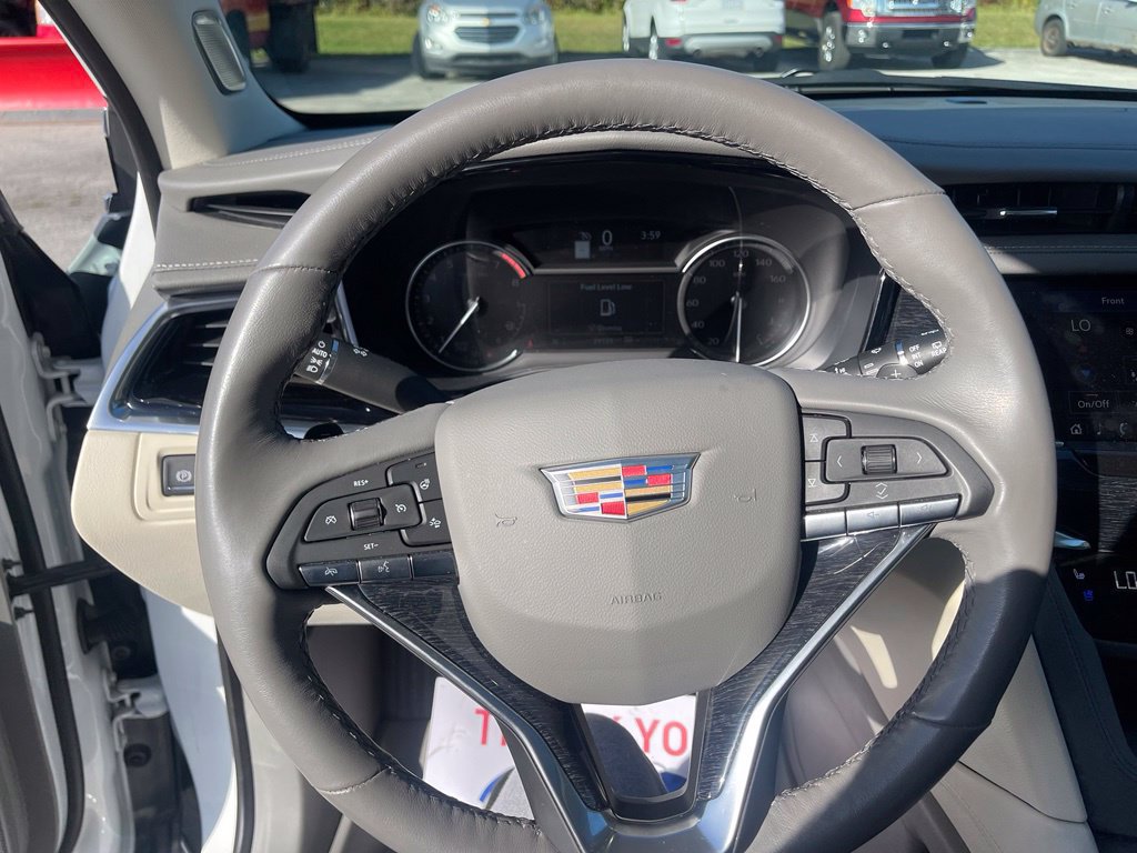 Certified 2023 Cadillac XT6 Premium Luxury w/ LPO, Floor Liner Package AWD/4WD image 10