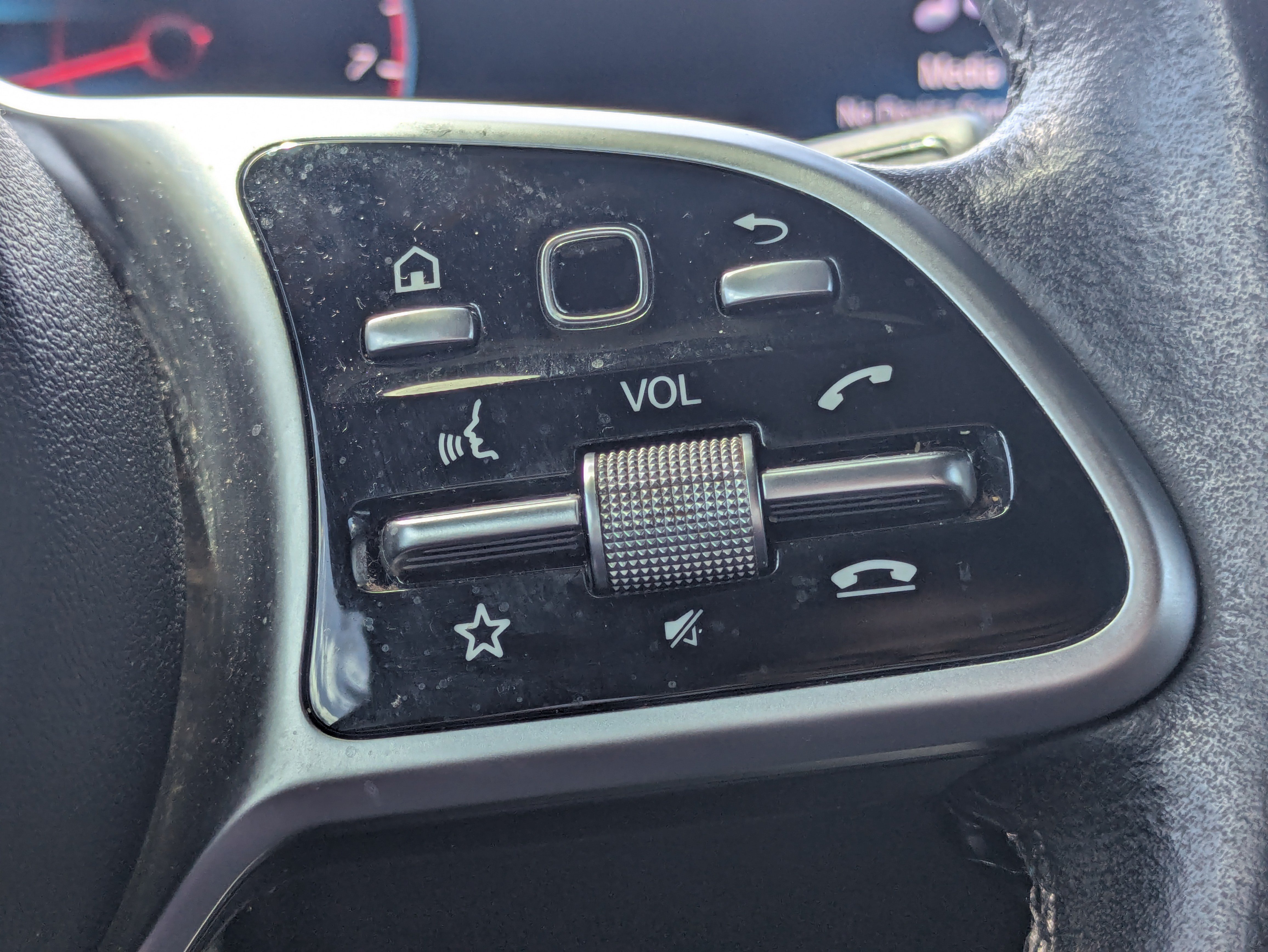 Certified 2021 Mercedes-Benz GLB 250 image 24