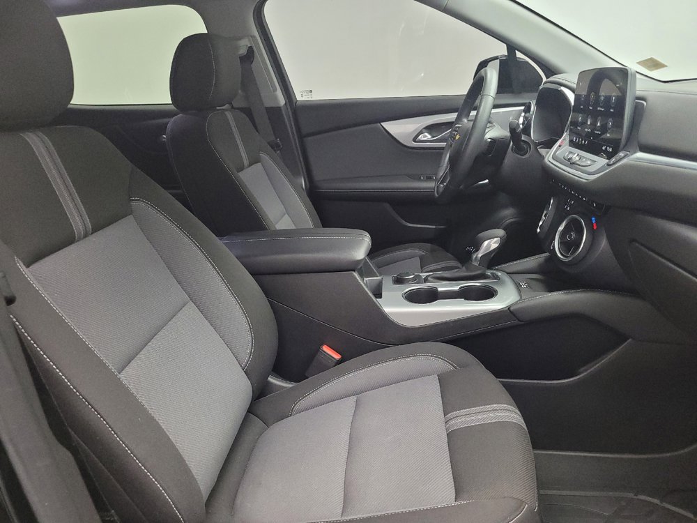 Used 2024 Chevrolet Blazer LT w/ Convenience Package FWD image 21
