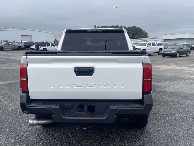 Used 2024 Toyota Tacoma SR image 5