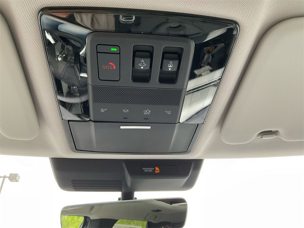 New 2025 Mitsubishi Outlander SE image 31