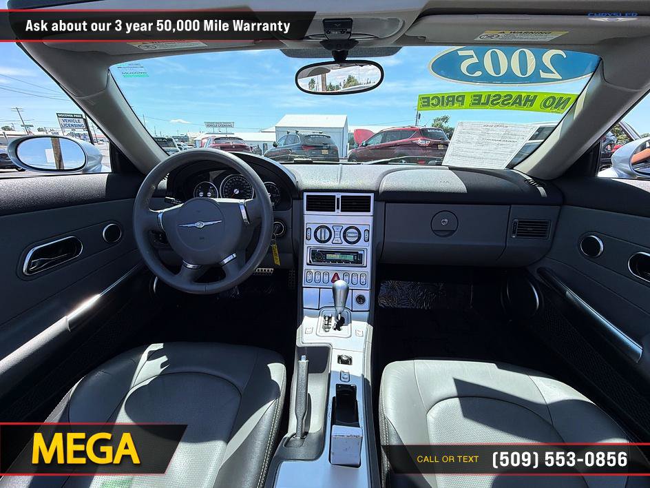 Used 2005 Chrysler Crossfire Limited RWD image 28