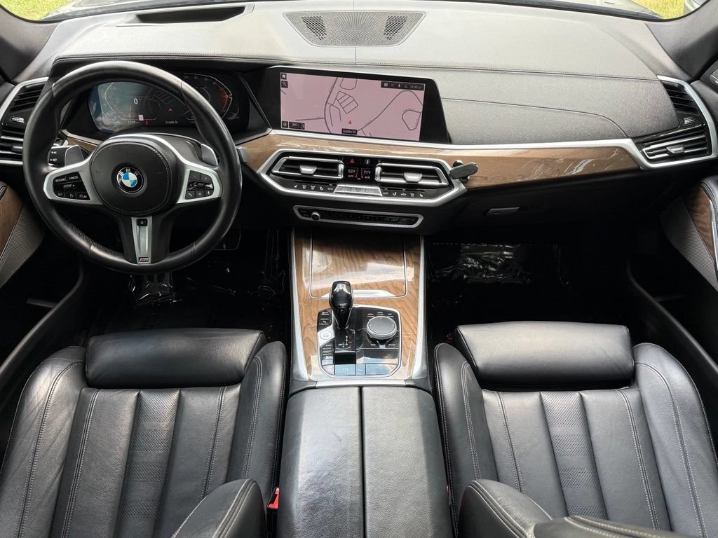 Used 2021 BMW X5 xDrive40i w/ M Sport Package AWD/4WD image 23