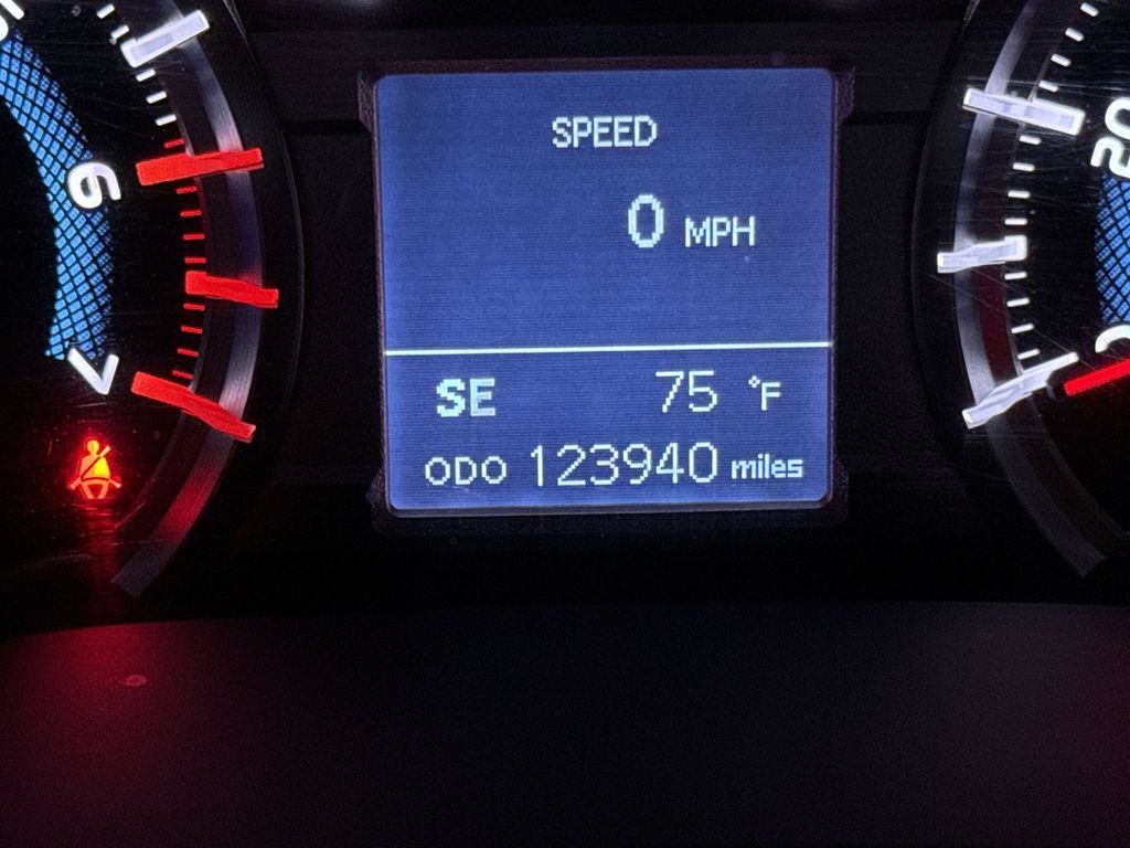 Used 2018 Toyota 4Runner Limited AWD/4WD image 13