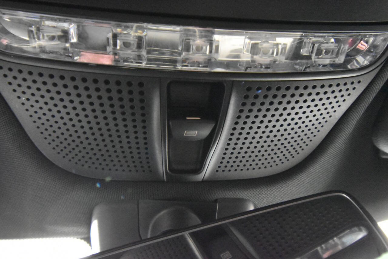 Used 2020 Mercedes-Benz C 300 C 300 4MATIC AWD 2dr Coupe w/ AMG Line image 21