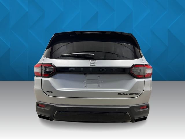 New 2026 Honda Pilot Black Edition image 4