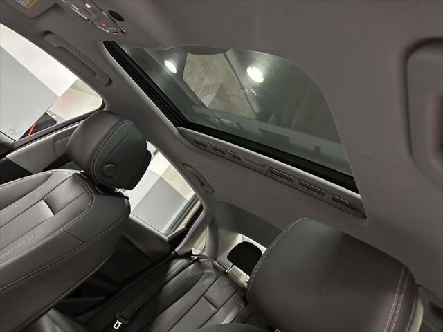 Used 2022 Audi A4 2.0T Premium w/ Convenience Package AWD/4WD image 13