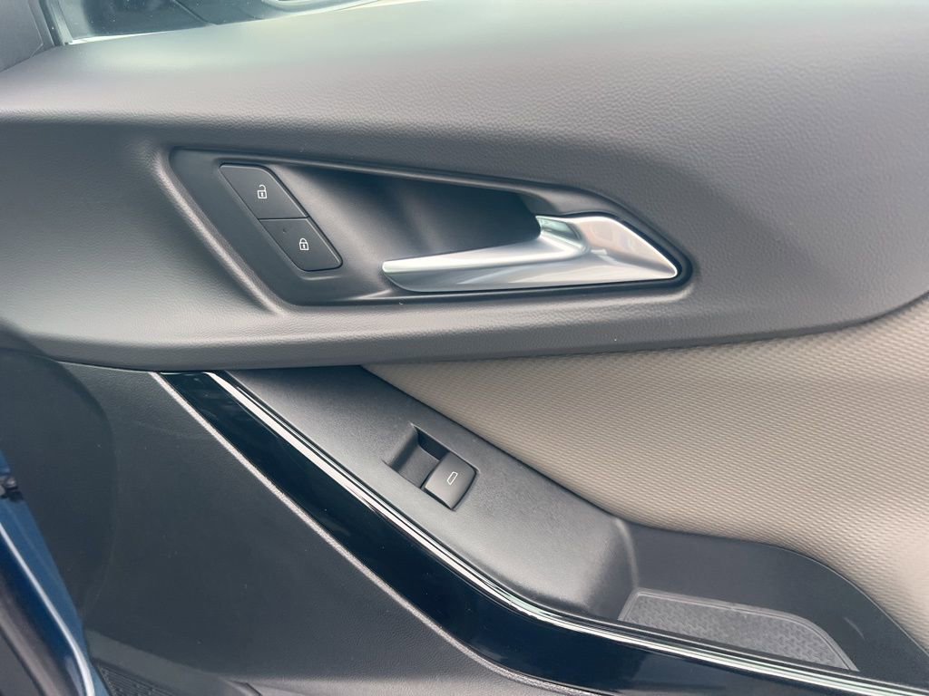 New 2026 Chevrolet Equinox LT w/ Convenience Package II image 26