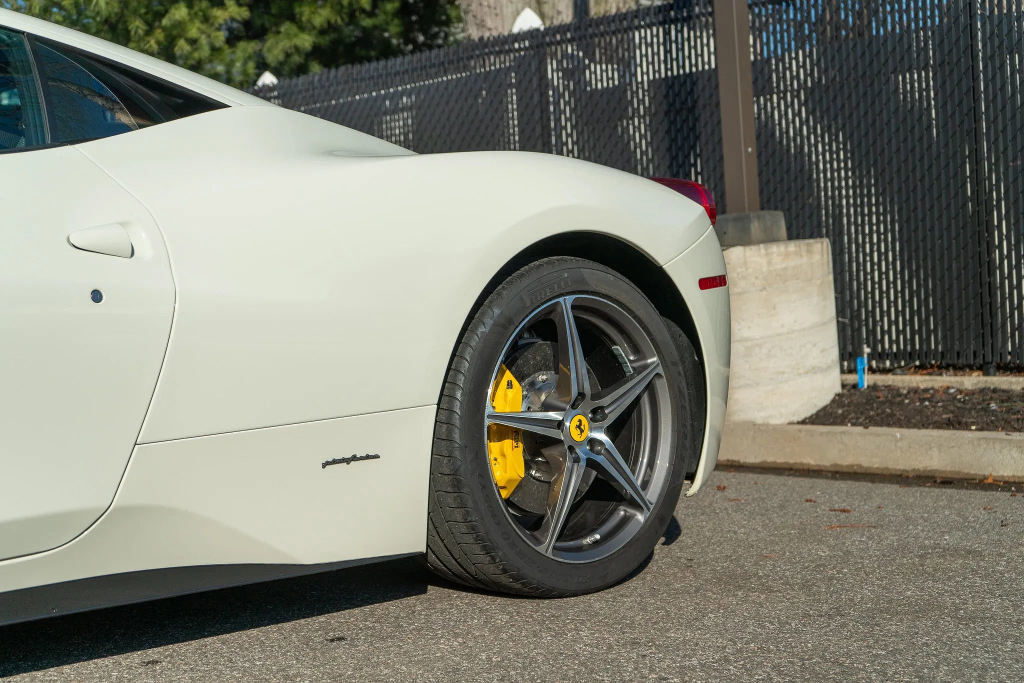 Used 2015 Ferrari 458 Italia Coupe RWD image 33