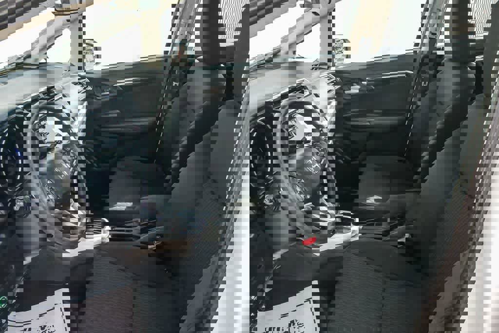 Used 2019 Honda Fit EX image 17