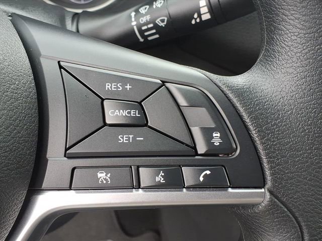 Certified 2025 Nissan Sentra SV w/ Trunk Package image 21