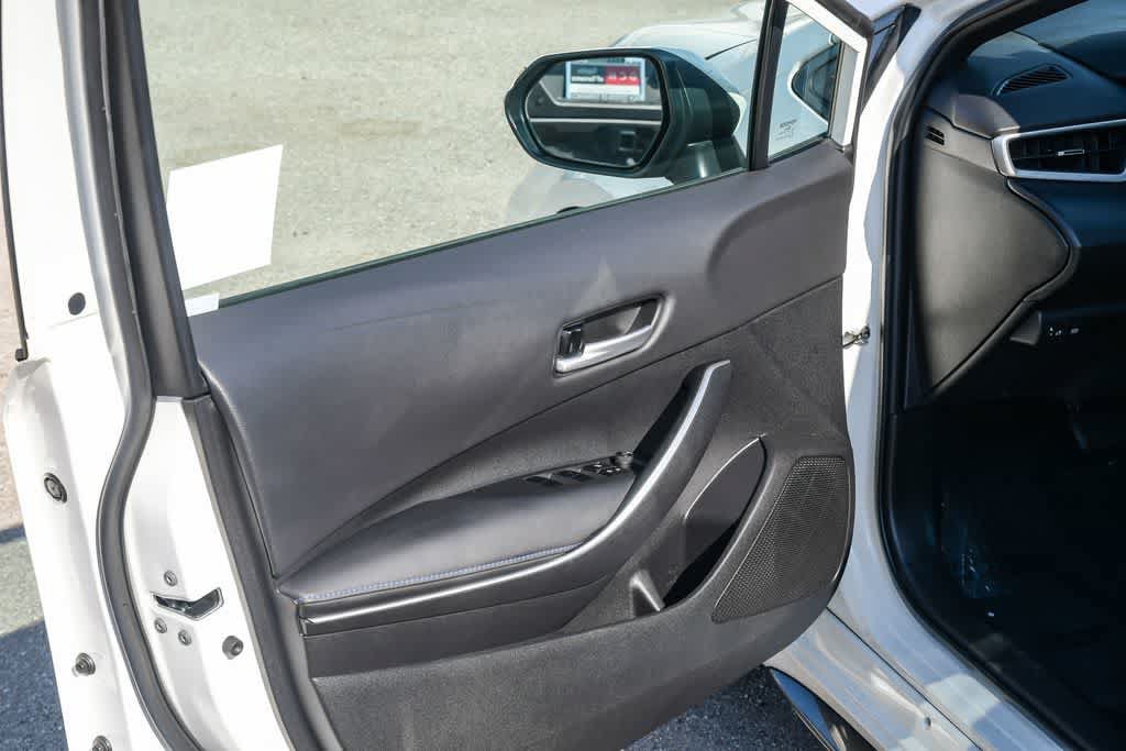Used 2021 Toyota Corolla SE FWD image 25