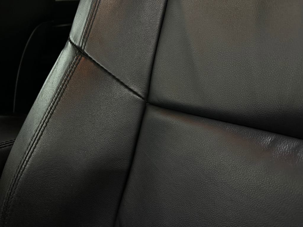 Used 2020 Jeep Grand Cherokee Limited w/ Premium Lighting Group image 18