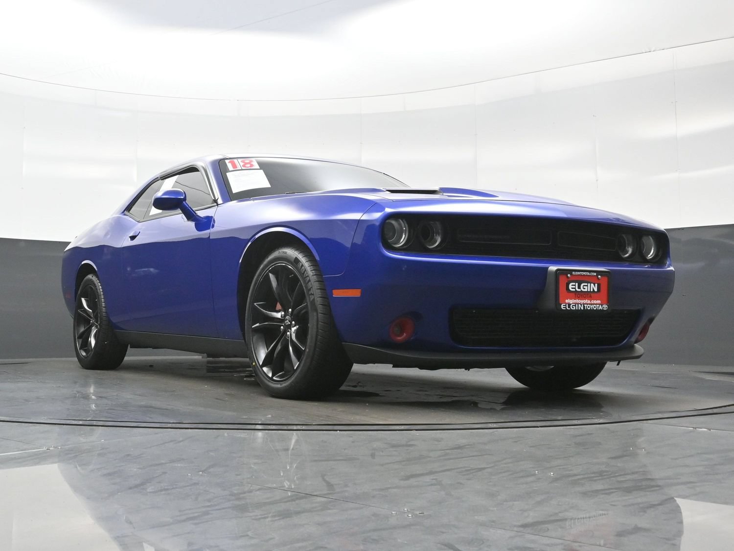 Used 2018 Dodge Challenger SXT w/ Blacktop Package RWD image 25