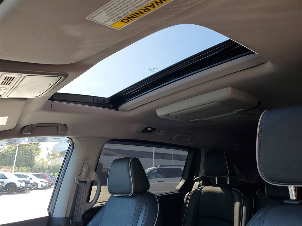 Certified 2024 Honda Odyssey Elite image 33