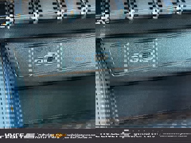 Certified 2025 GMC Canyon AT4 w/ LPO, Off Road Lift Package image 22