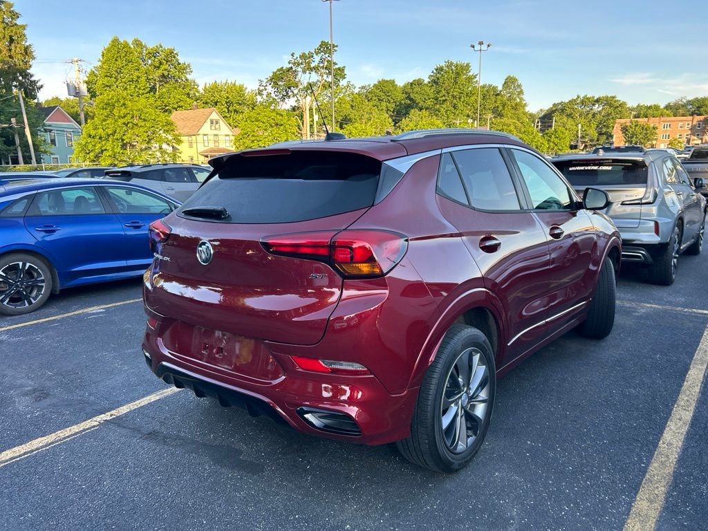 Used 2023 Buick Encore GX Select w/ Sport Touring Package AWD/4WD image 6
