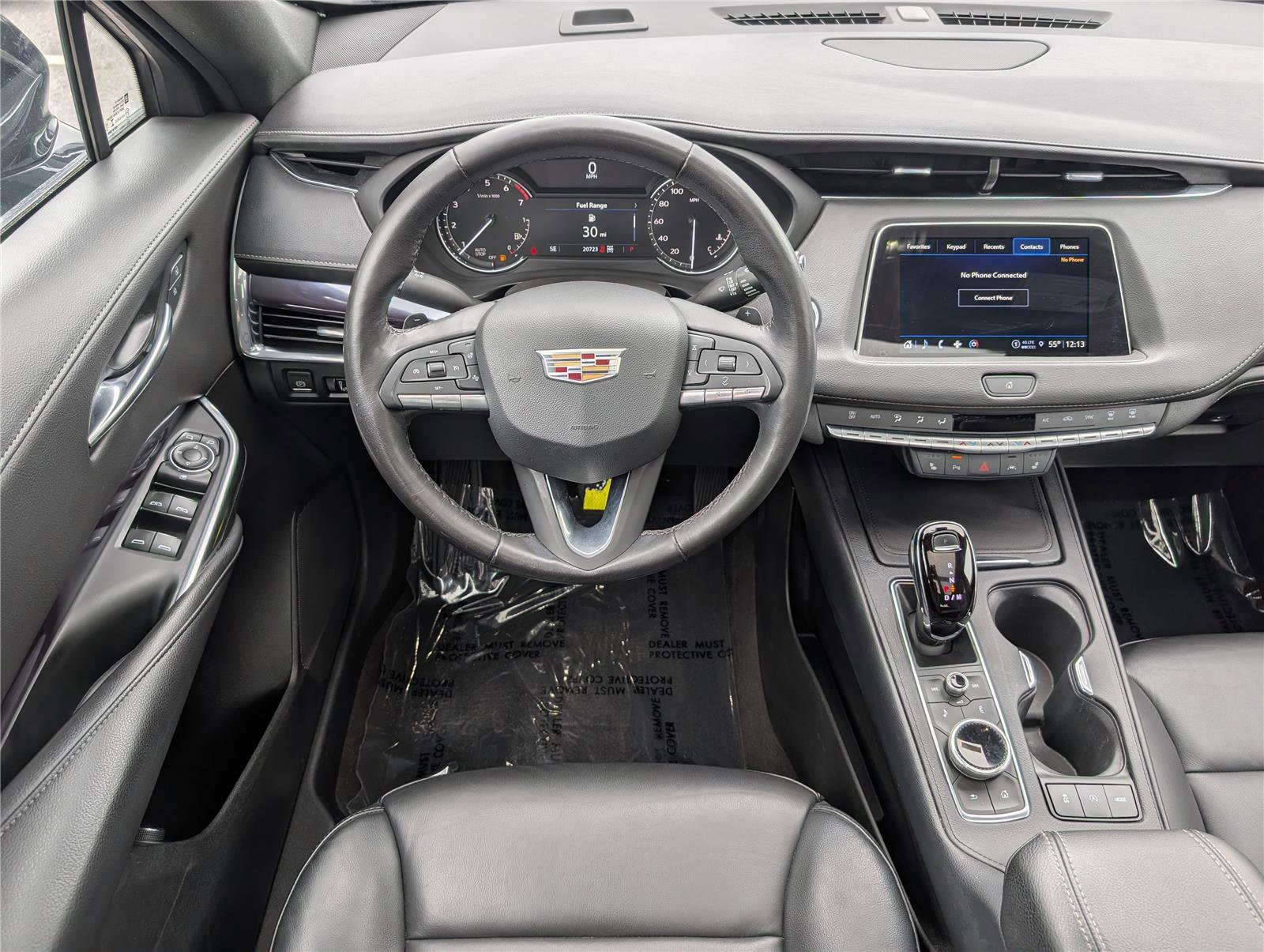 Used 2023 Cadillac XT4 Luxury w/ Cold Weather Package AWD/4WD image 18