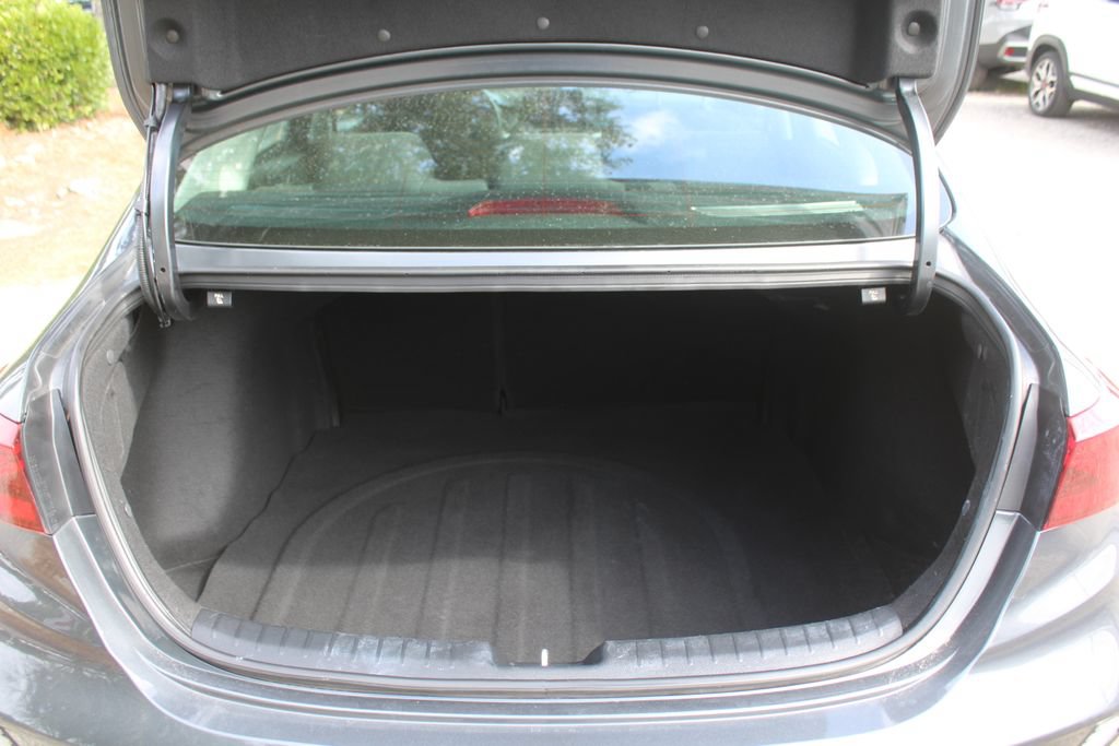 Used 2024 Kia Forte LXS FWD image 10