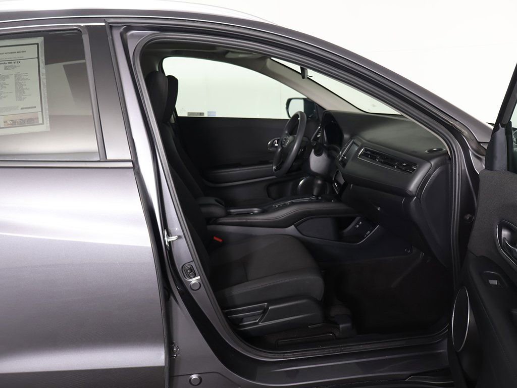 Used 2022 Honda HR-V EX image 29