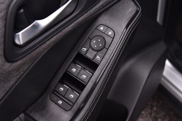 Certified 2023 Nissan Rogue SV image 9