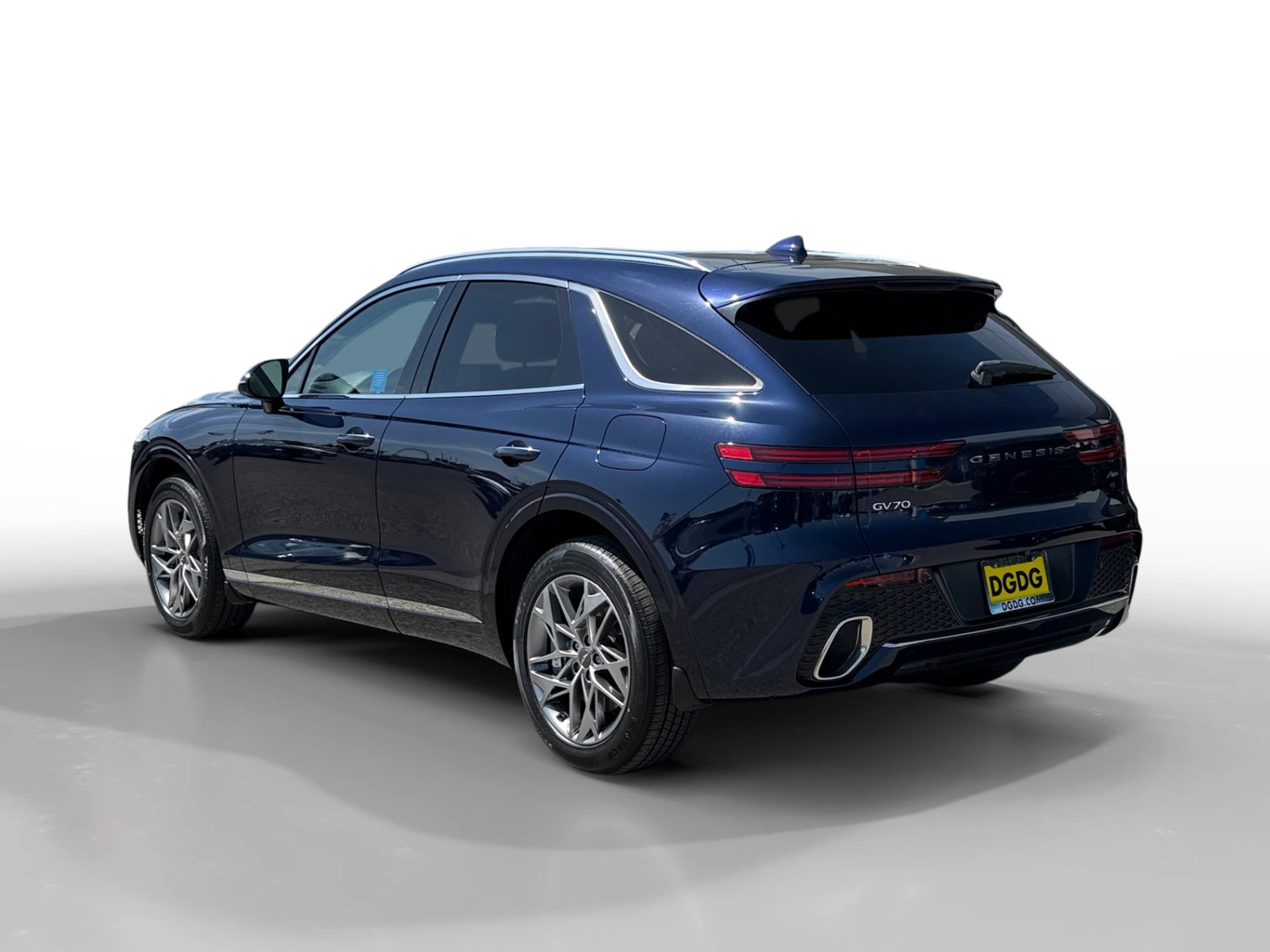 Used 2023 Genesis GV70 2.5T w/ Select Package image 3