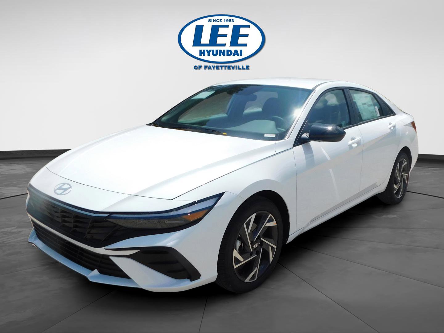 Certified 2025 Hyundai Elantra Sport image 7