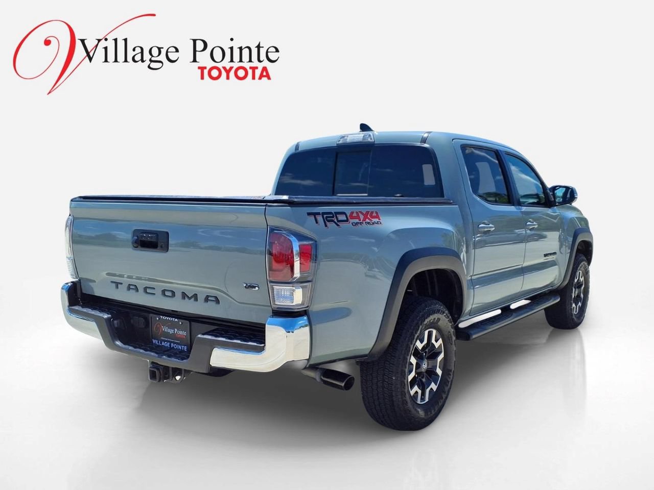 Used 2023 Toyota Tacoma TRD Off-Road AWD/4WD image 5