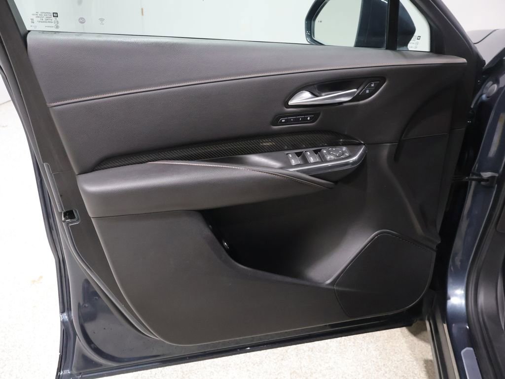 Used 2020 Cadillac XT4 Sport image 13