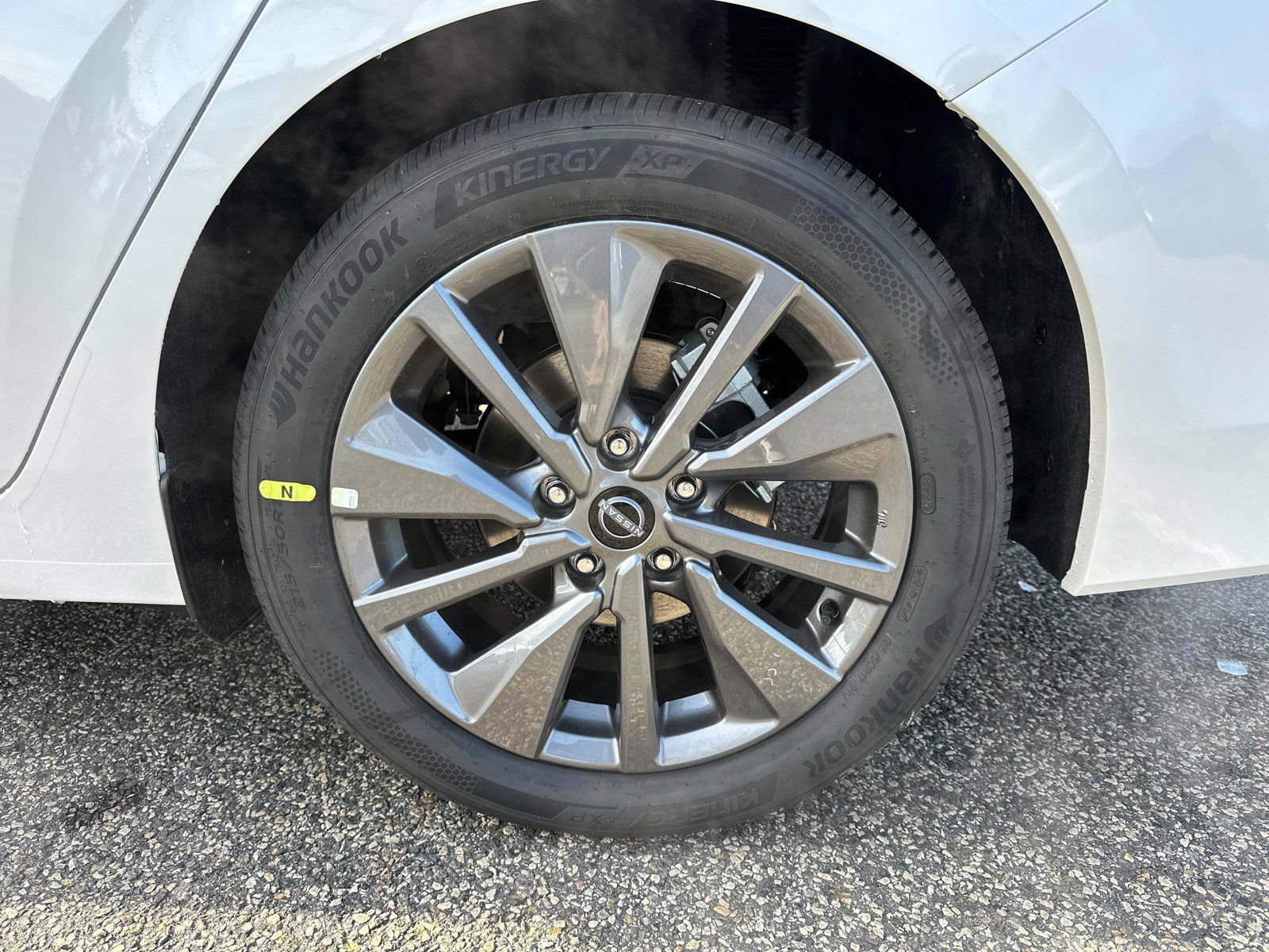New 2026 Nissan Sentra SL w/ Floor Mat Package FWD image 19
