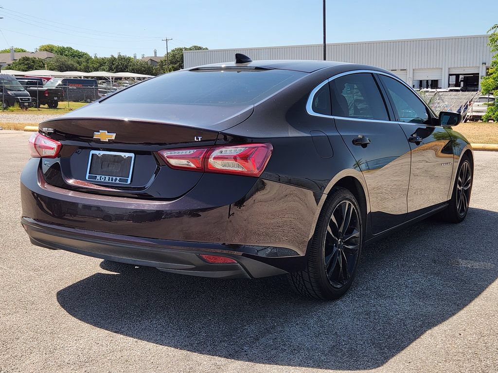 Used 2021 Chevrolet Malibu LT FWD image 4
